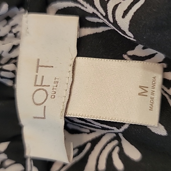 Loft Printed Sleeveless Blouse - Picture 7 of 8